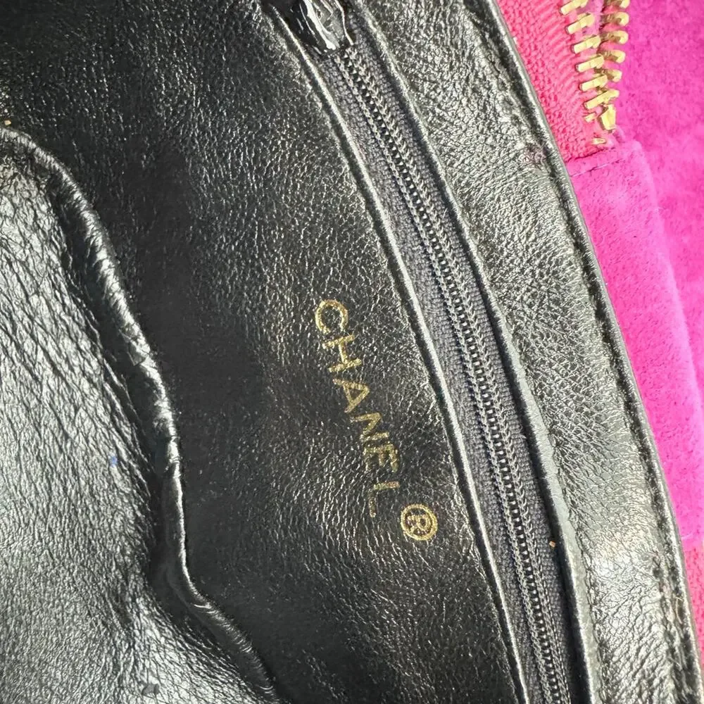 CHANEL Purple Vintage Tassel Chain Vanity Case Shoulder Bag Gold Logo Quilted